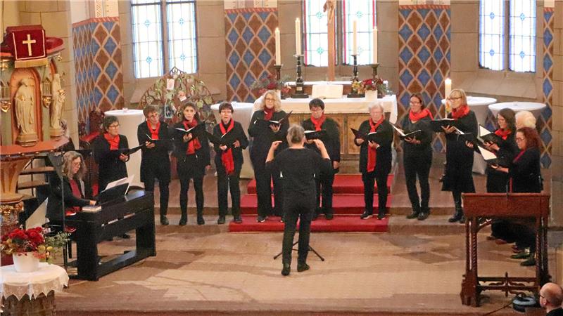 Mehrere Chöre treten beim musikalischen Gottesdienst in St. Georg auf – hier „Incantare“ aus Bornum.