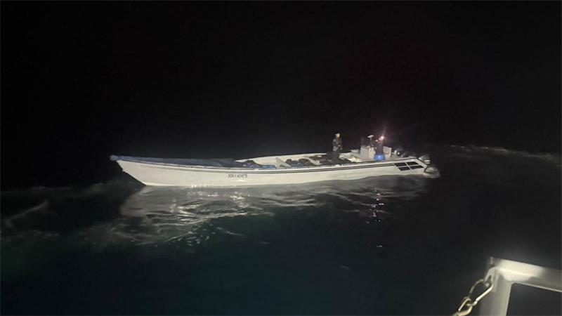 Kolumbiens Marine beschlagnahmt fast fünf Tonnen Kokain Mehrere Menschen wurden festgenommen.