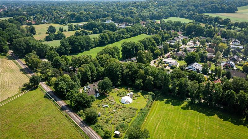 Mehrere Parteien aus dem Künstlerdorf Worpswede suchen einen gemeinsamen Kandidaten oder eine Kandidatin für die Bürgermeisterwahl im Jahr 2026. (Archivbild)  