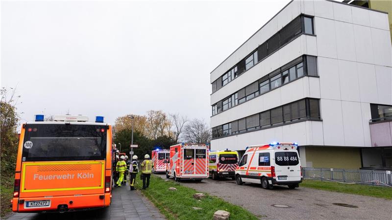 Mehrere Schüler wurden vorsorglich ins Krankenhaus gebracht. 