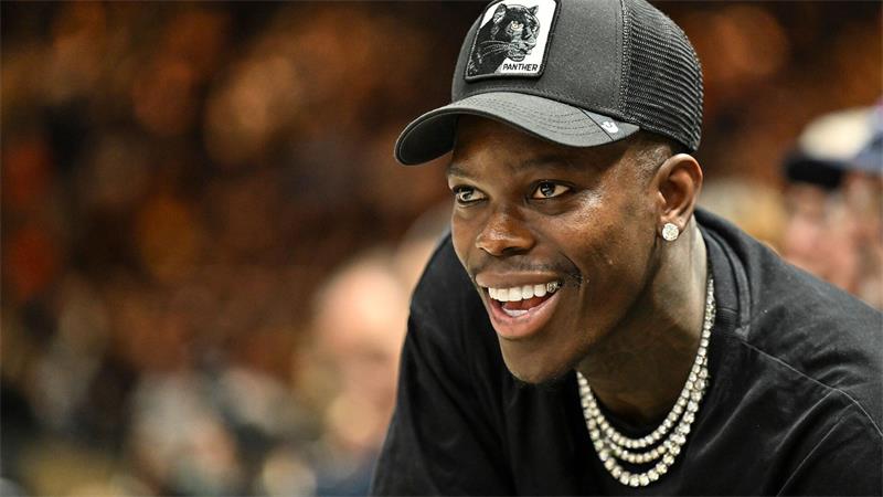 Mehrheitsgesellschafter Dennis Schröder freute sich über einen gelungenen Saisonauftakt seiner Basketball Löwen Braunschweig. (Archivbild)