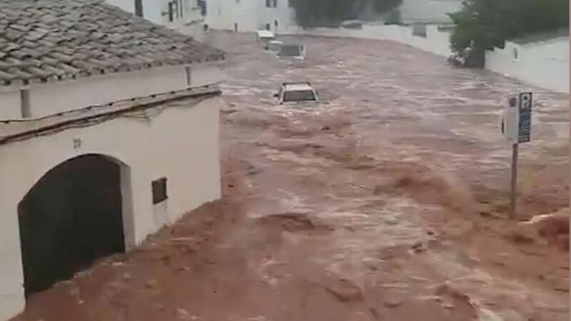 Menorca wurde von den heftigen Unwettern über dem östlichen Mittelmeer am heftigsten getroffen. 