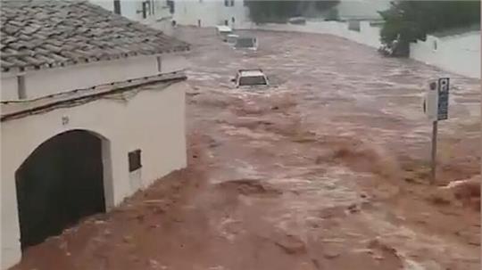 Menorca wurde von den heftigen Unwettern über dem östlichen Mittelmeer am heftigsten getroffen. 