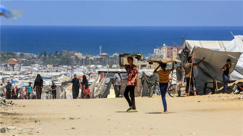 Ringen um Gaza-Waffenruhe geht weiter - Netanjahu in den USA Menschen im Gazastreifen hoffen auf eine Waffenruhe.