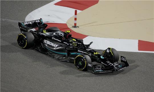 Mercedes und Fahrer Lewis Hamilton schalten in den Krisenmodus.