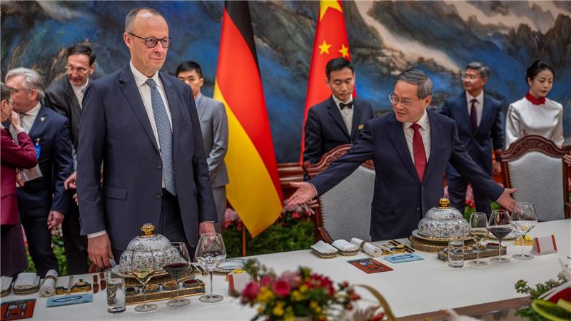 Merz erstmals in China