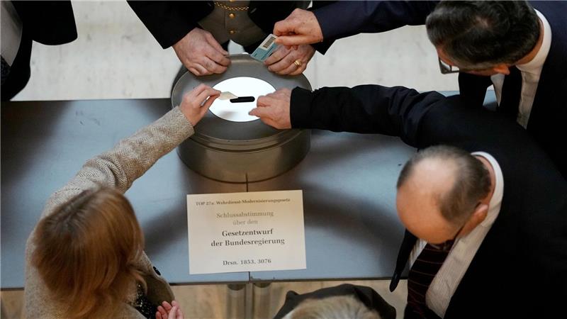 Merz hat eine knappe eigene „Kanzlermehrheit“ erreicht.