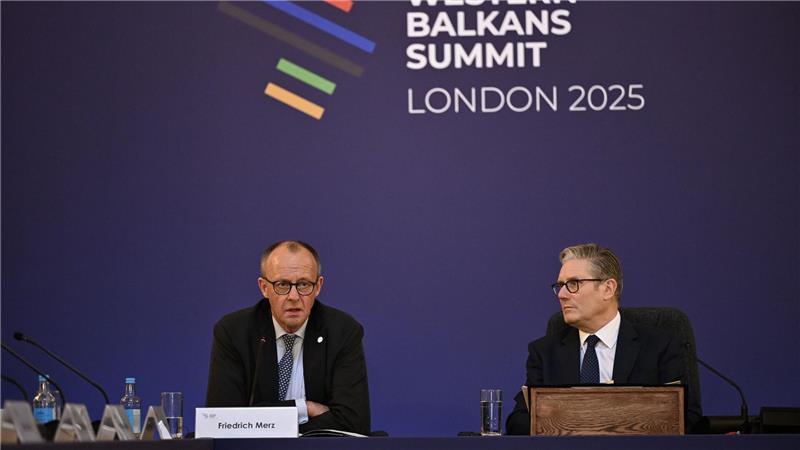 Merz konkretisierte seinen Aussagen bei einer Pressekonferenz in London.