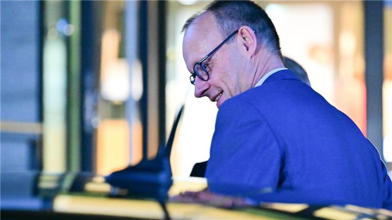 Merz verließ die Adenauer-Stiftung nach der Wahl wortlos.