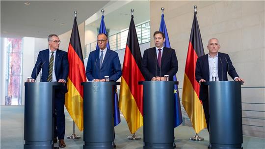 Merz will die Stahlindustrie erhalten.