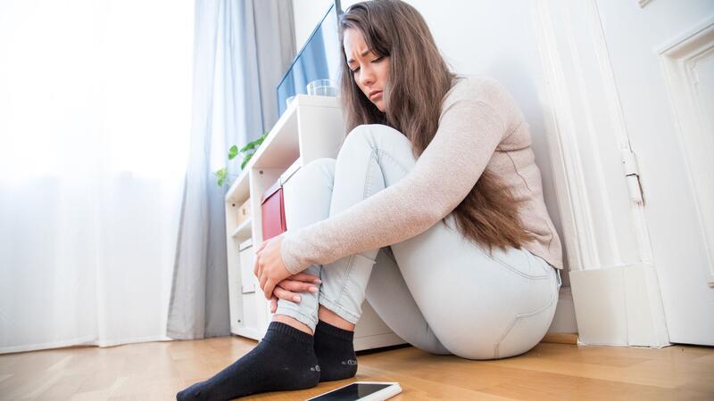 Messenger-Gruppen bieten Raum für Beleidigungen und Mobbingattacken.