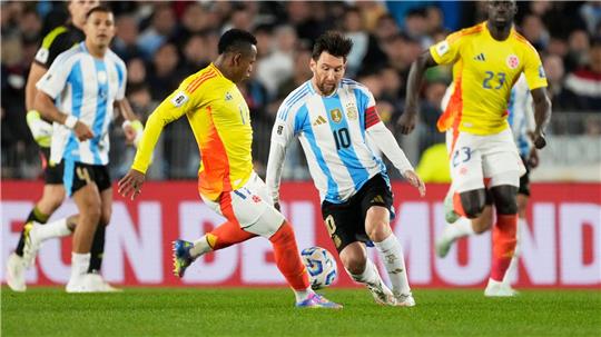 Messi stand bei der Partie gegen Kolumbien nach seiner Knieverletzung erstmals wieder von Beginn an auf dem Platz. 