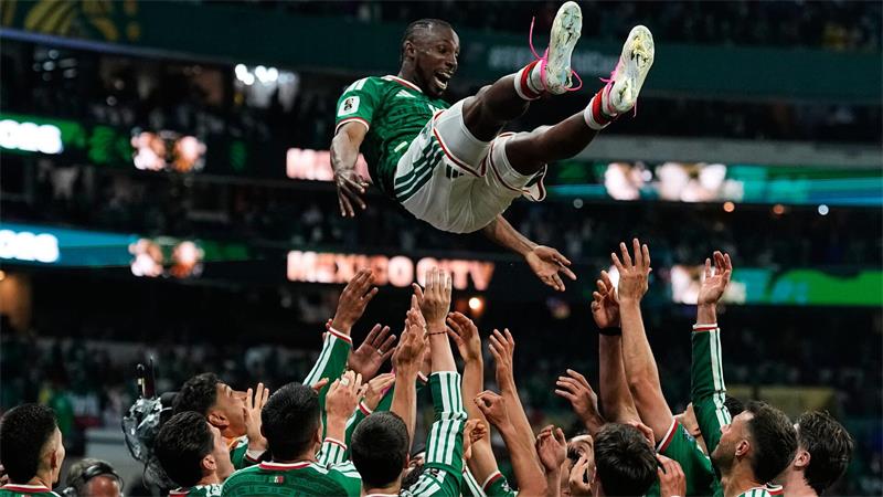 Mexikos Team feiert einen berauschenden WM-Abend.