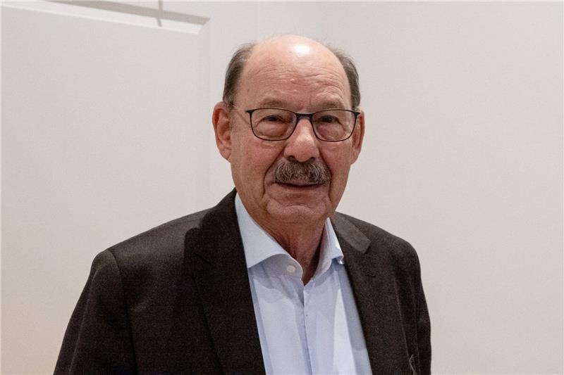 Fürst: 2027 als Präsident der Jüdischen Gemeinden aufhören Michael Fürst, Vorsitzender der jüdischen Gemeinden in Niedersachsen schaut in die Kamera.