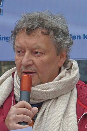 Goslars scharfer Protest gegen Aufrüstung und Angstmache Michael Pfau