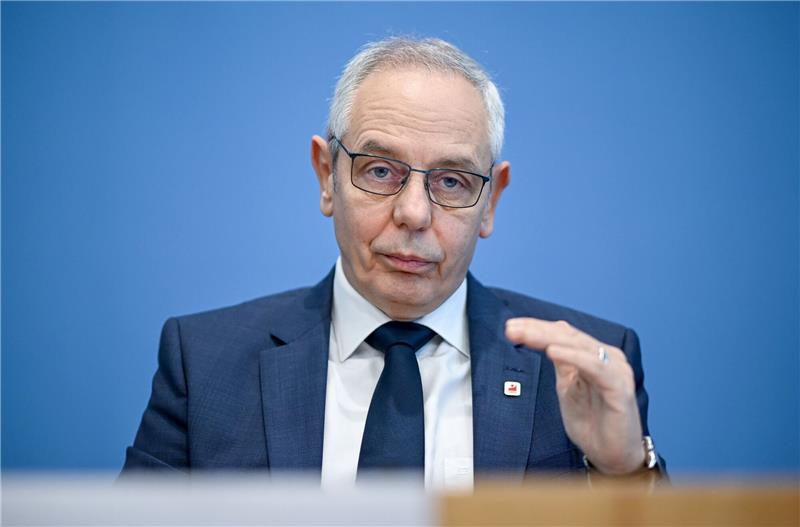 Michael Vassiliadis, Vorsitzender der Industriegewerkschaft Bergbau, Chemie, Energie (IG BCE).