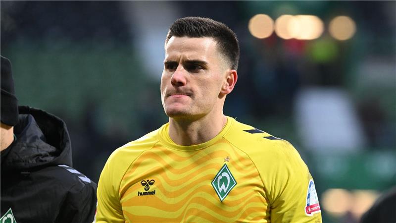 Von Bremen nach Frankfurt: Zetterer als Trapp-Ersatz fix Michael Zetterer wechselt von Werder Bremen zu Eintracht Frankfurt.