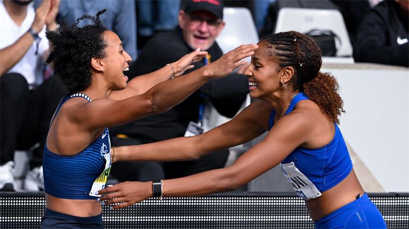 EM-Abschluss mit Mihambo: Ist der dritte Titel drin? Mikaelle Assani (r) schnappte Malaika Mihambo den deutschen Meistertitel weg. (Archivbild)