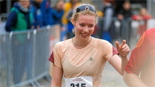 Milena Eimann, hier beim Goslarer Altstadtlauf, sagt dem Harz auf Wiedersehen. Die 26-Jährige wechselt zum Deutschen Skiverband nach Oberhof.