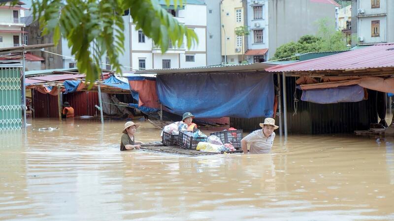 Dutzende Tote und Vermisste nach Taifun in Vietnam Mindestens 65 Menschen starben allein in Vietnam.