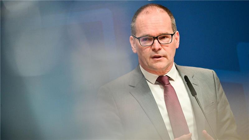 Minister Tonne mahnt, die Bedeutung der Hannover Messe im Blick zu behalten. (Archivbild)