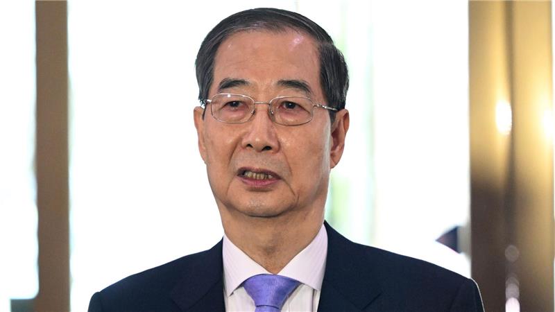 Ministerpräsident Han Duck Soo bleibt im Amt. 