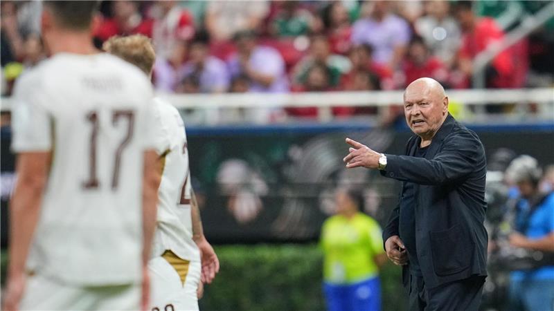 Südkorea dreht WM-Auftakt gegen Tschechien Miroslav Koubek ist der zweitälteste Coach bei dieser WM.