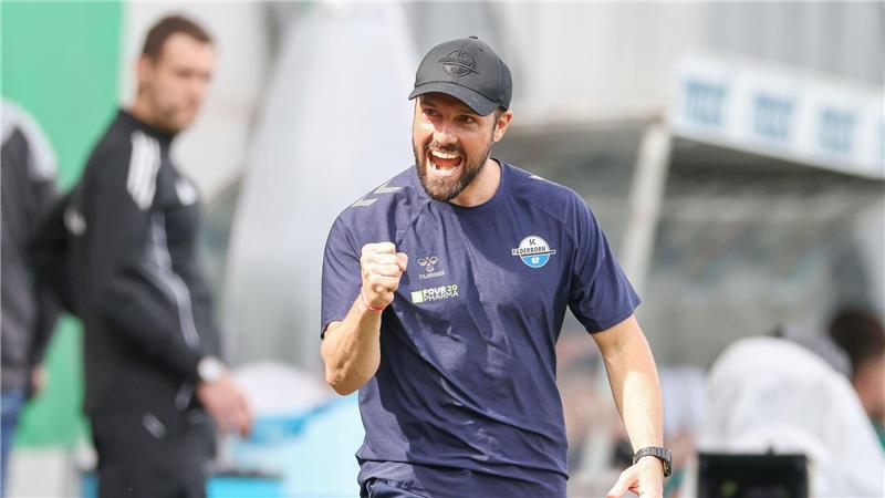 Mit Euphorie in die Bundesliga? Ralf Kettemann will mit Paderborn Großes erreichen.