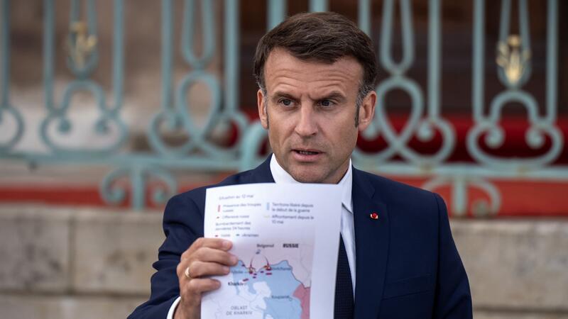 Krieg gegen die Ukraine: So ist die Lage Mit Macron hat erstmals der Staatschef eines führenden Nato-Staats den Einsatz westlicher Waffen gegen Stellungen in Russland so deutlich in der Öffentlichkeit befürwortet.