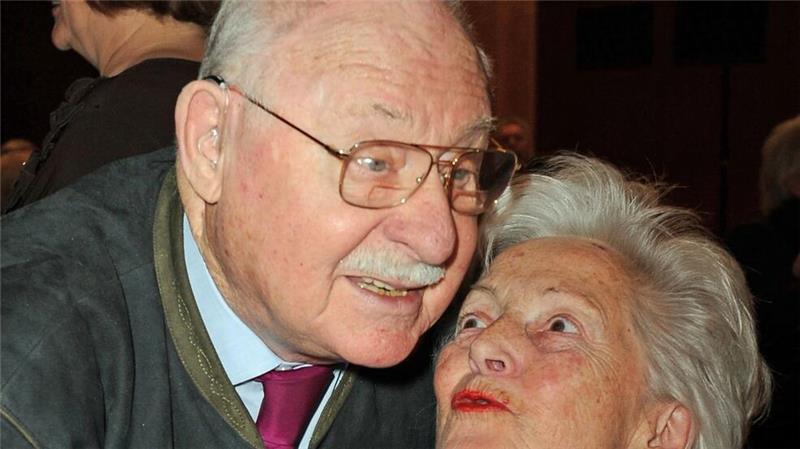 „Der Alte“ wird 100 - TV-Star Rolf Schimpf hat Geburtstag Mit Schauspielerin Ilse Zielstorff verlebte Schimpf fast 50 glückliche Ehejahre.