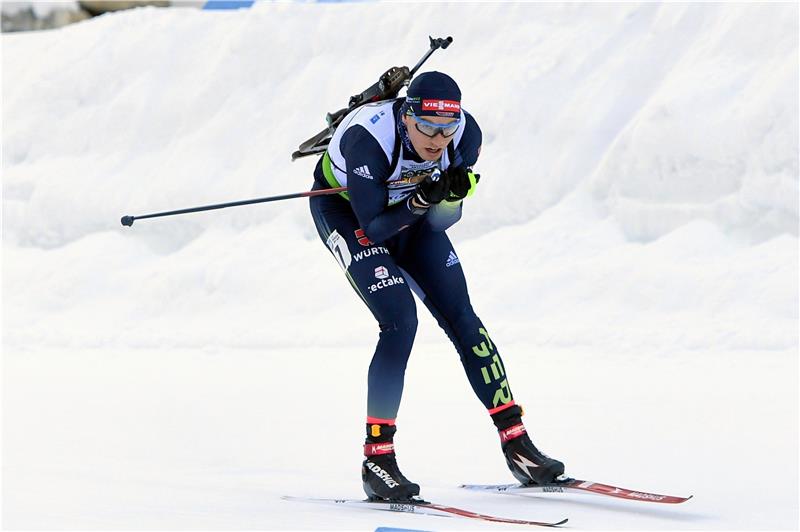Biathlon: Hans Köllner gewinnt zum Auftakt die Goldmedaille Mit dem Sieg im Einzelrennen der Junioren beschert Hans Köllner dem Niedersächsischen Skiverband die erste Medaille bei den deutschen Meisterschaften im Schwarzwald. Foto: Deubert