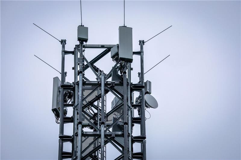 Mit der Deutschen Telekom, O2 Telefónica und Vodafone gibt es drei etablierte Netzbetreiber und mit 1&1 seit kurzem auch eine Nummer vier.