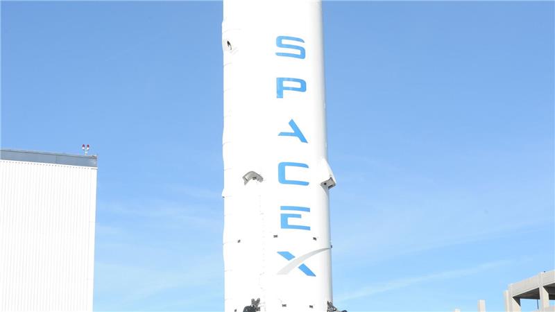 SpaceX-Börsendebüt macht Musk zum Billionär Mit der Rakete Falcon 9 machte sich SpaceX unverzichtbar für die US-Raumfahrt. (Archivbild)