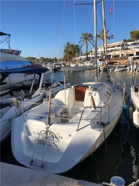 Mit diesem Segelboot sind die beiden Segler aus Deutschland am Sonntag von Cala Galdana auf Menorca aufgebrochen.