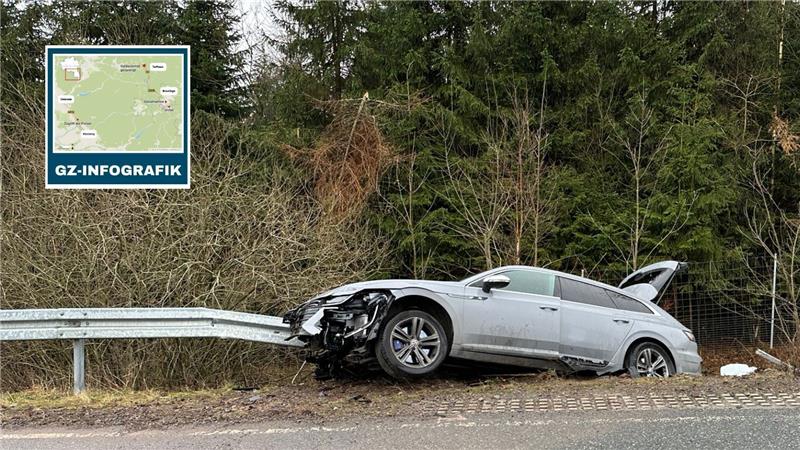 Automatensprenger nehmen Geisel: Der Tatablauf im Detail Mit diesem Volkswagen Passat verunfallten die mutmaßlichen Automatensprenger Samstagnacht bei Braunlage. Foto: Eggers