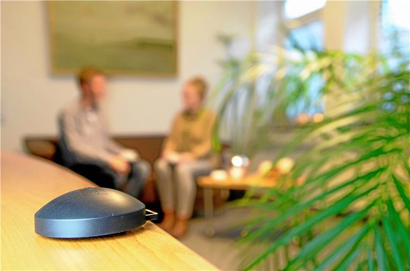 Mit einem Exposimeter wird die Radon-Strahlenbelastung gemessen. Foto: NLWKN