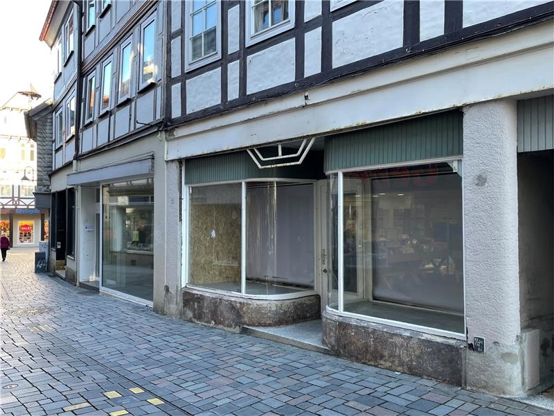 Wettbewerb gegen Leerstand: Kritik von der Goslarer FDP Mit einem Förderprogramm des Bundes will die Stadt Impulse gegen Leerstände setzen – wie hier in der Hokenstraße. Foto: Kleine