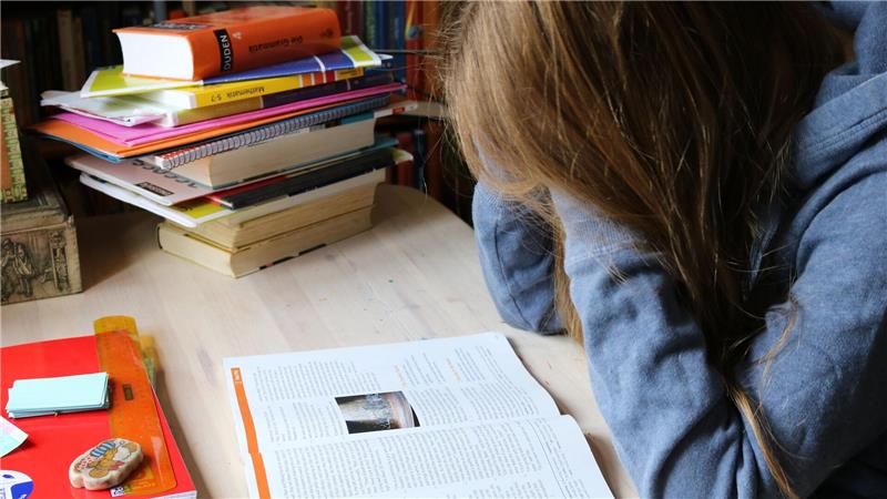 Lehrerverband kritisiert Startchancen-Programm Mit einem Milliardenprogramm wollen Bund und Länder benachteiligte Schülerinnen und Schüler fördern. (Symbolbild)