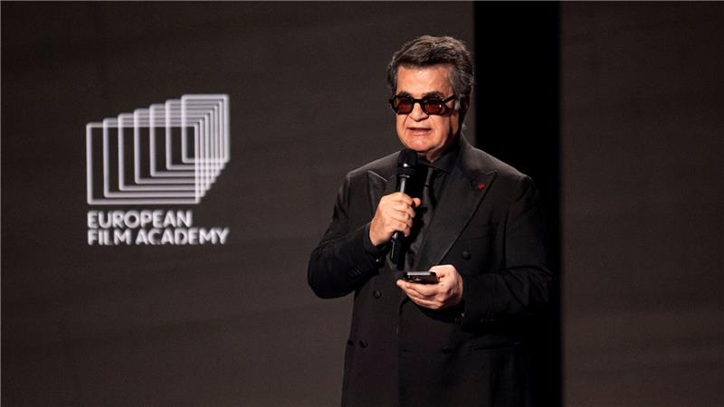 Europäischer Filmpreis geht an „Sentimental Value“ Mit einem dramatischen Appell hat der iranische Filmemacher Jafar Panahi (65) an die Lage in seinem Heimatland erinnert.