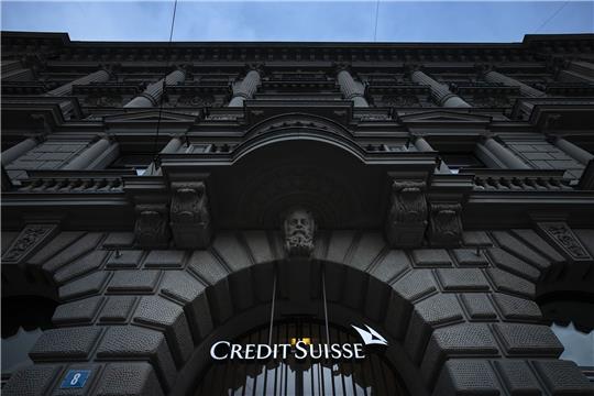 Mit jahrelangem Missmanagement und Risikogeschäften hat sich Credit Suisse selbst ins Abseits manövriert.