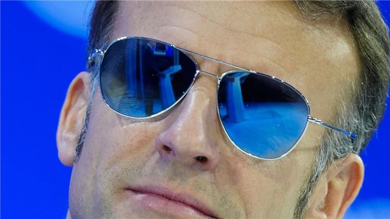 Mit seinem Auftritt mit Sonnenbrille in Davos landete Macron auf vielen Titelseiten (Archivbild).