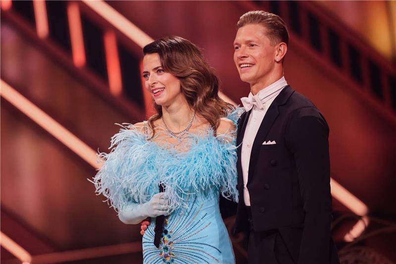 „Let's Dance”: Freundin erlaubt Kelly Flirt, Padberg raus Model Eva Padberg bekam dieses Mal am wenigsten Zuschauerstimmen.