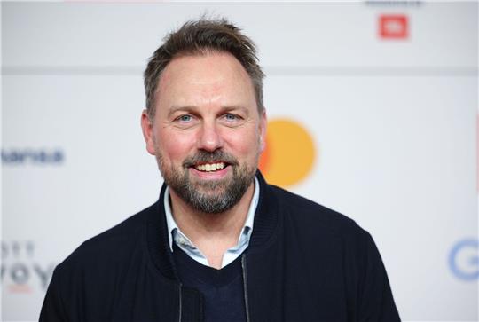 Moderator Steven Gätjen ist für die Erhaltung von Ausgehmöglichkeiten und fordert mehr Unterstützung für die Kultur.