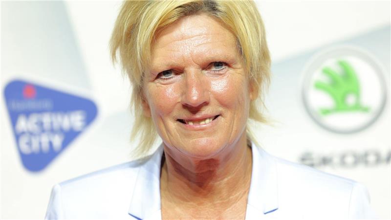 Moderatorin Claudia Neumann muss regelmäßig sexistische Kommentare aushalten. (Archivbild)