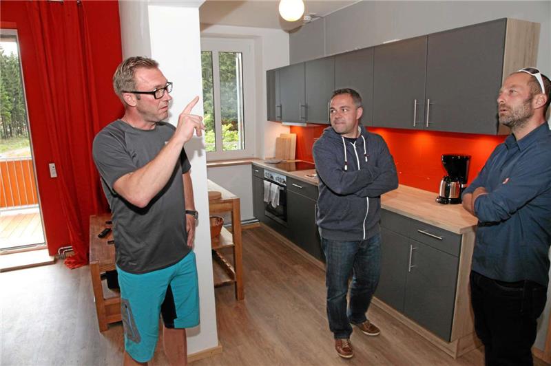Modern eingerichtet mit Zitaten aus dem Landhausstil präsentieren sich die neuen Ferienwohnungen.