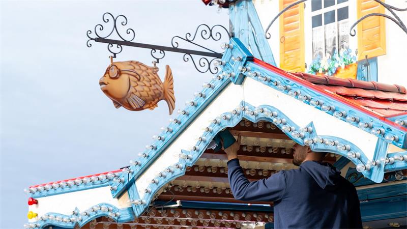 München: Aufbauarbeiten für das 191. Oktoberfest
