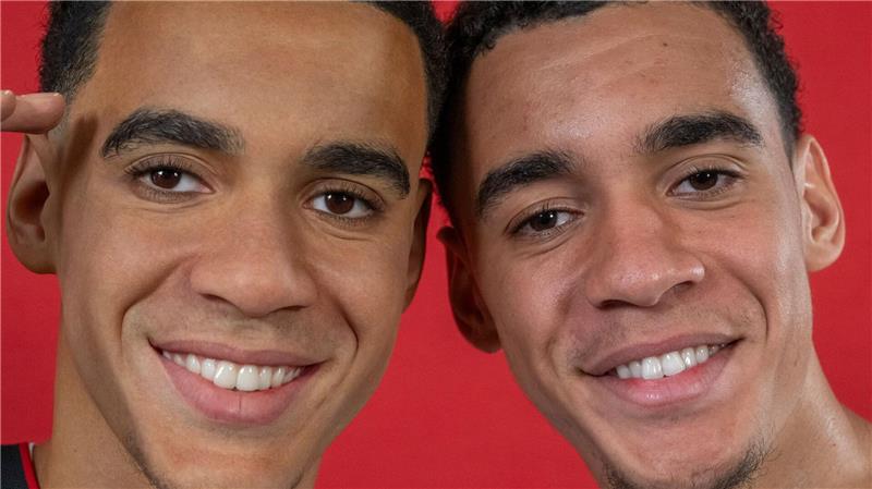 München: Doppelter Musiala – DFB-Star steht neben seiner Madame-Tussauds-Wachsfigur