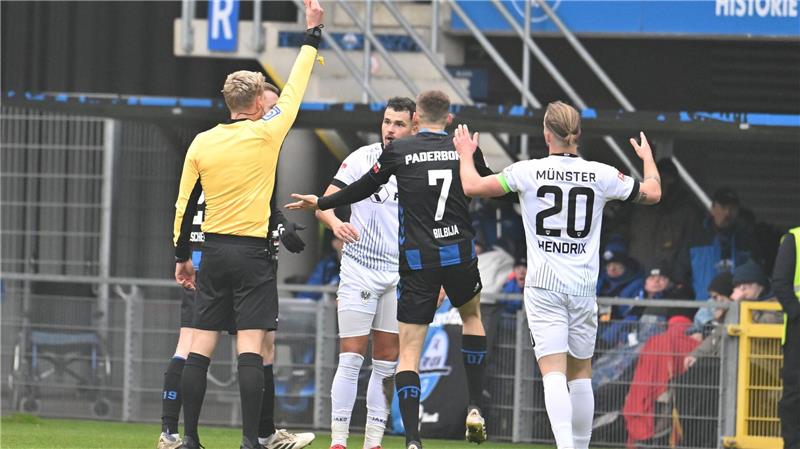 Münster spielte lange Zeit in Unterzahl.