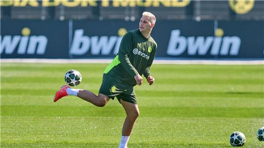 Muss der angeschlagene Niklas Süle wegen der Defensiv-Not in Barcelona ran?
