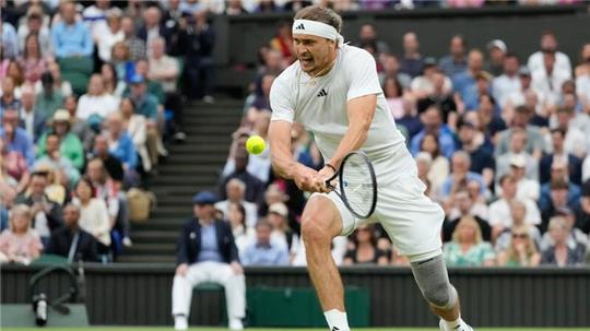Muss weiter auf sein erstes Viertelfinale in Wimbledon warten: Alexander Zverev.